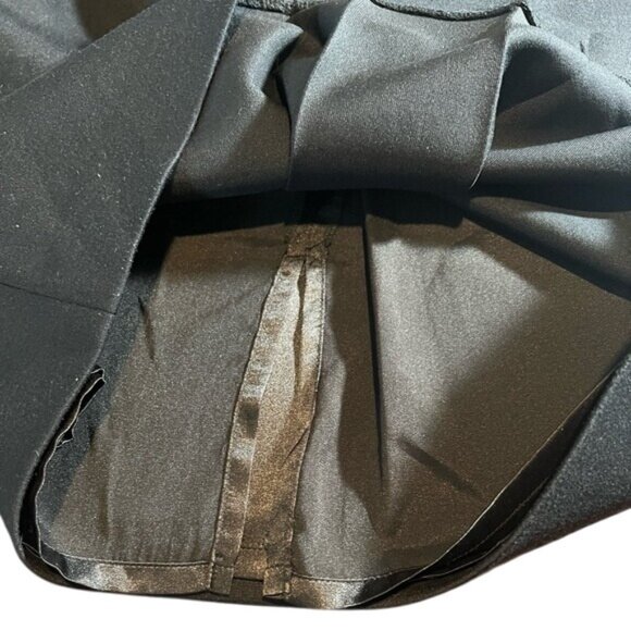 Tahari Womens Black Pencil Skirt With Back Slit Size 4 - Picture 3 of 7